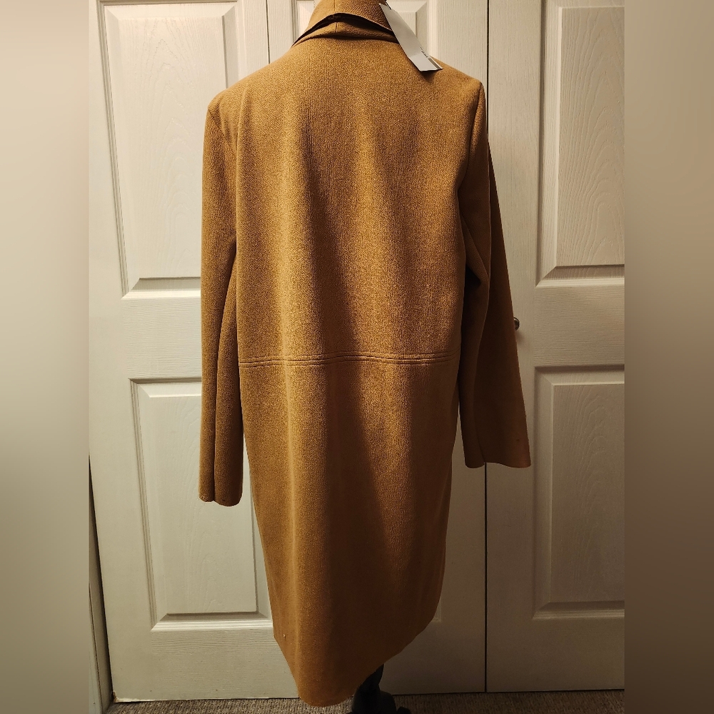 Zara Jacket Cardigan - Picture 2 of 2